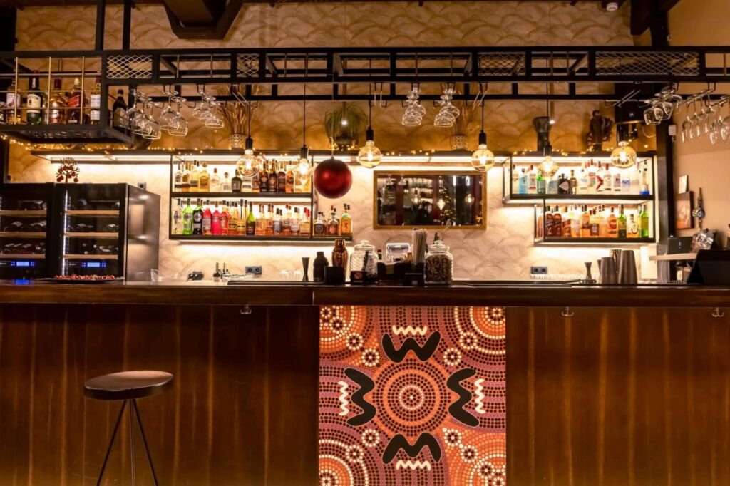 Χρυσόξυλο – ατμοσφαιρικό μπαρ στην Εύβοια